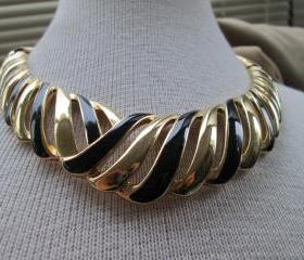 Sale Vintage Black and Gold Swirl Necklace